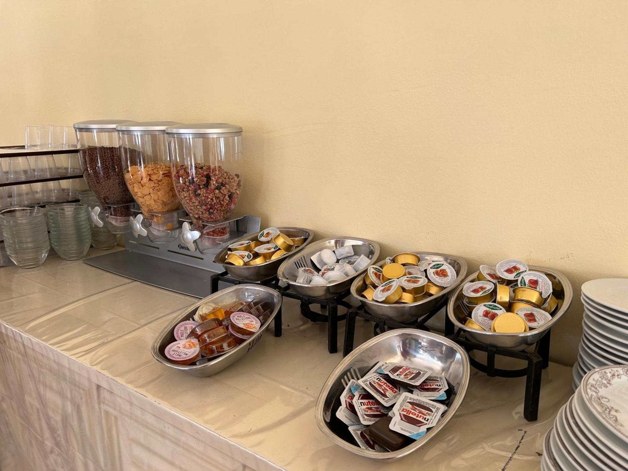 Hotel Ines Cesenatico Ngoại thất bức ảnh