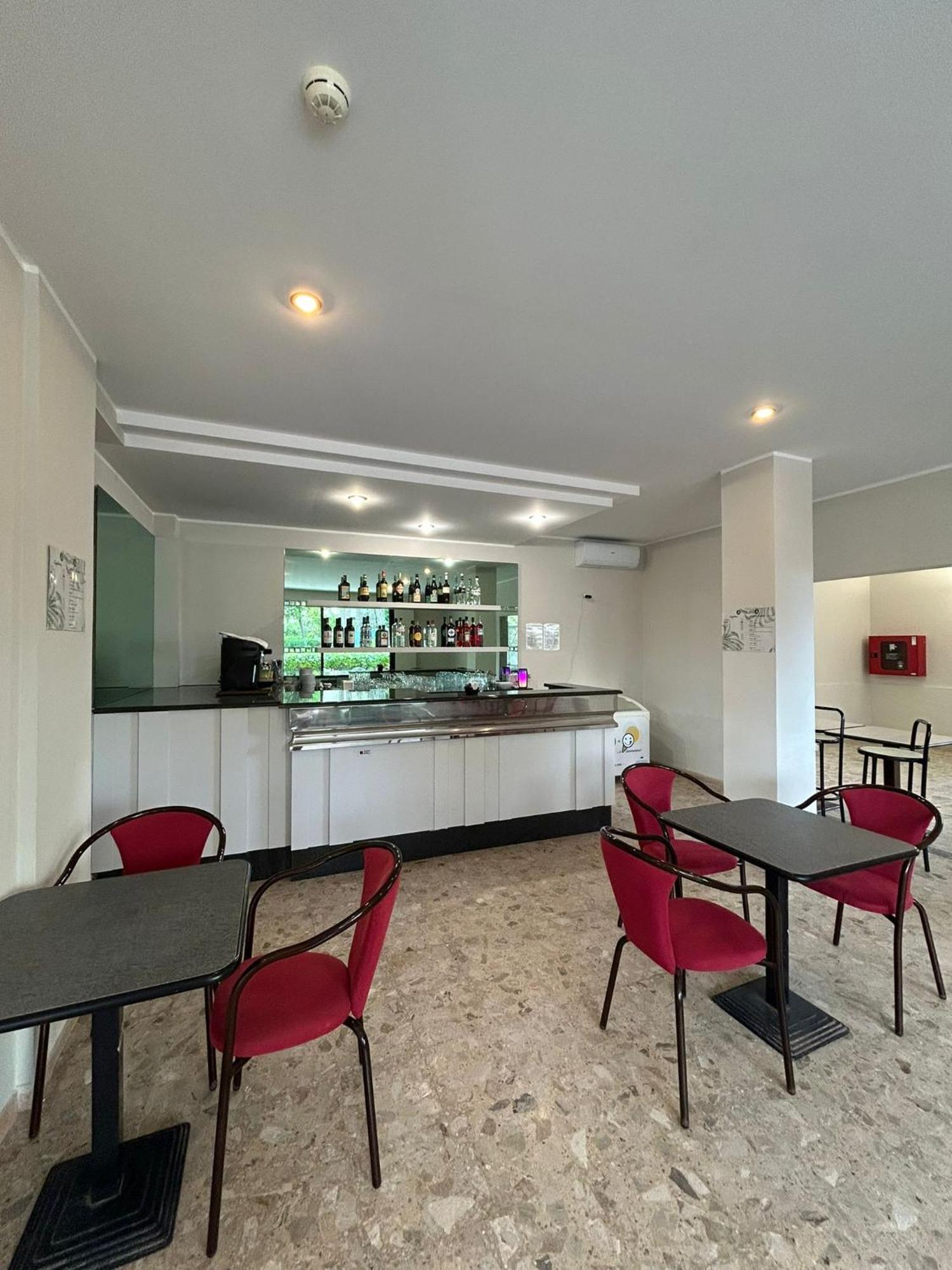 Hotel Ines Cesenatico Ngoại thất bức ảnh